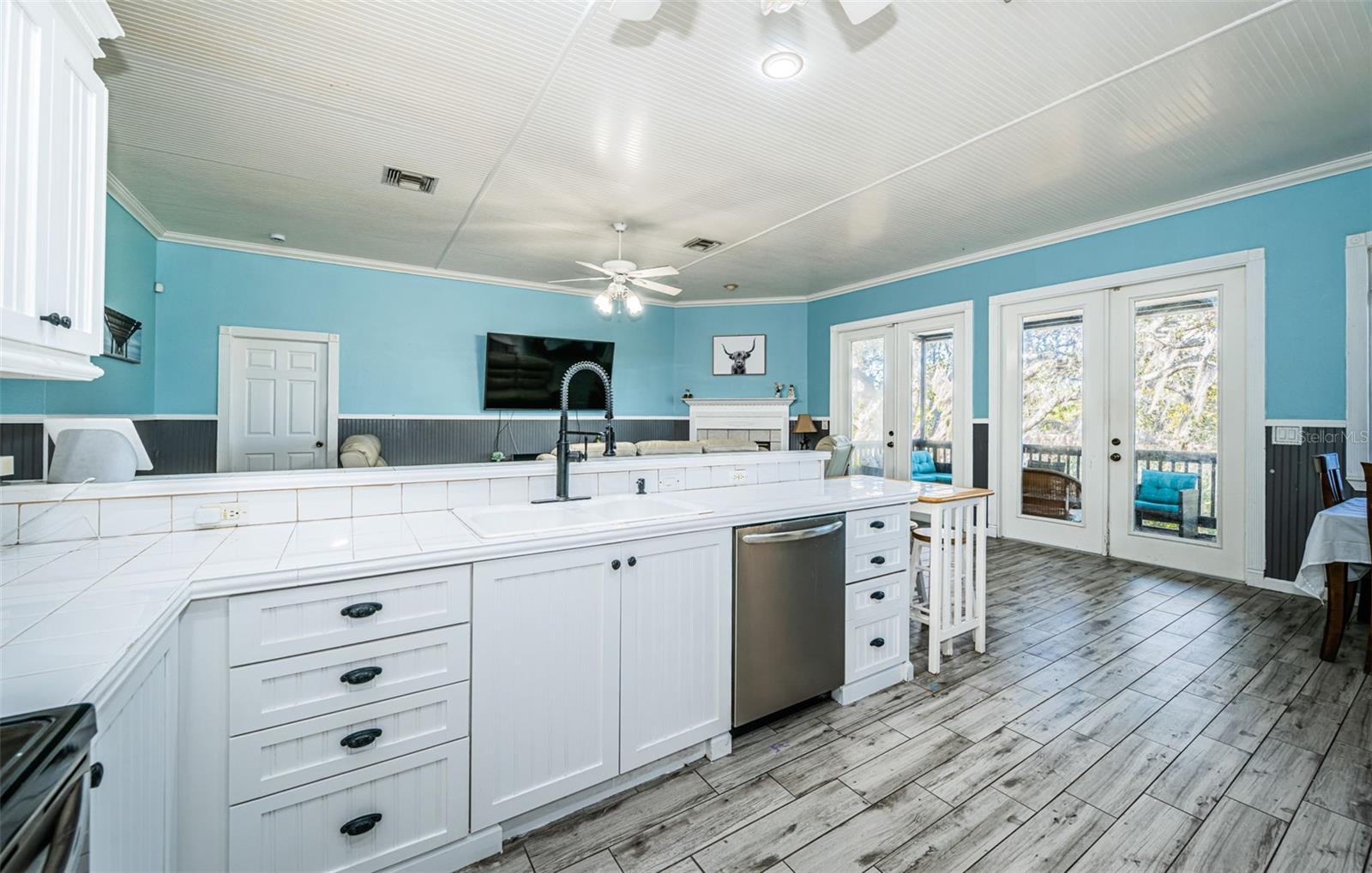 5127 Bay Blvd Property Photo 7