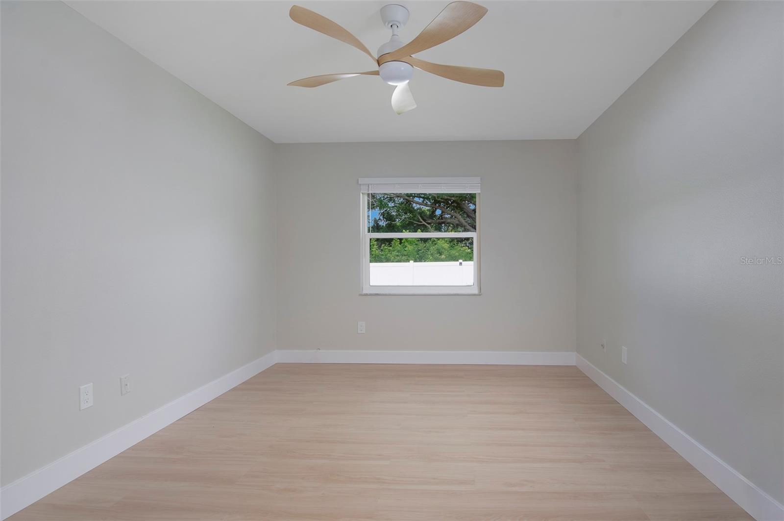 1689 Monterey Dr Property Photo 28