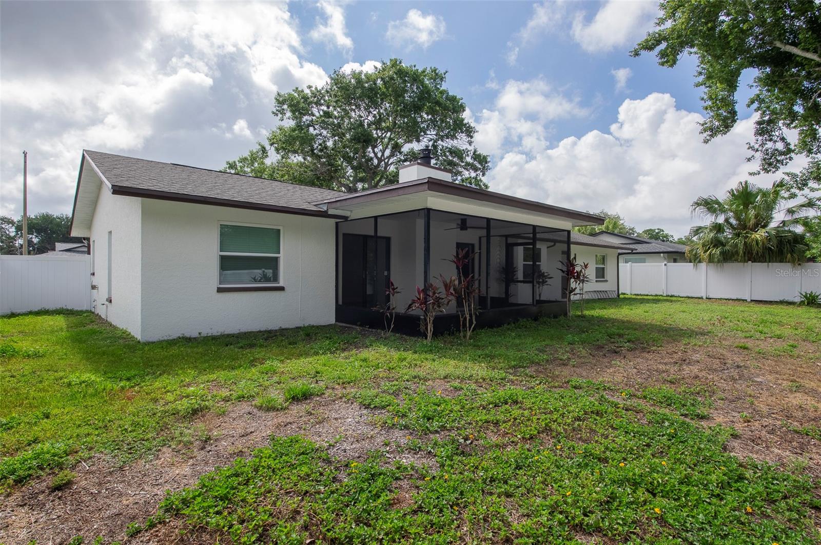 1689 Monterey Dr Property Photo 40