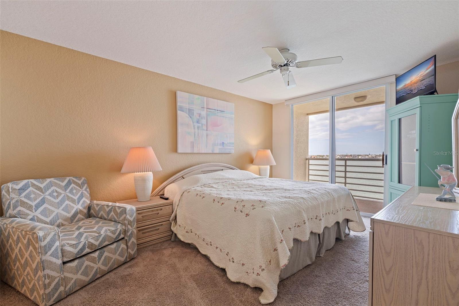 6105 Bahia Del Mar Cir #683 Property Photo 15