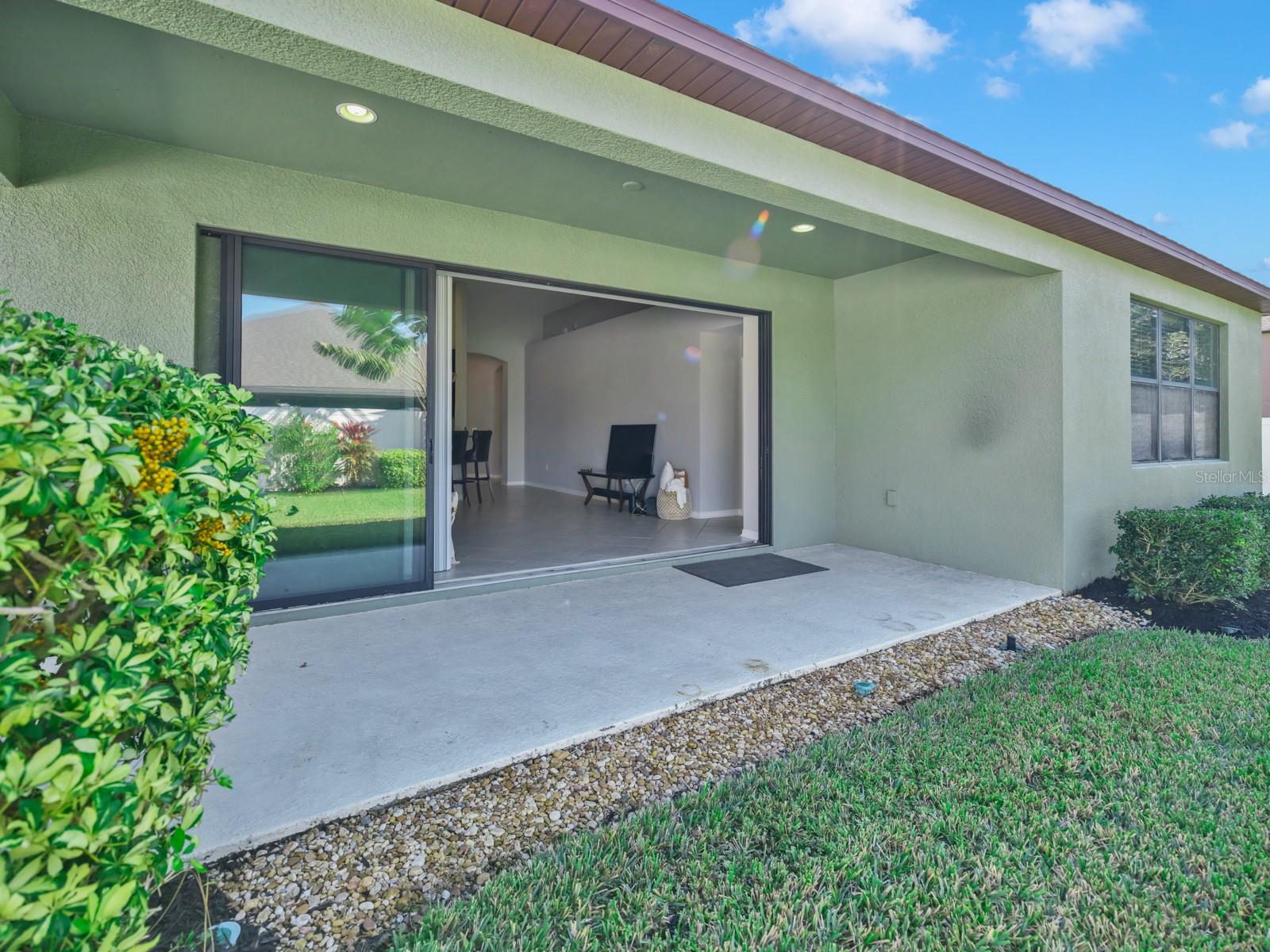 7109 Spindle Tree Ln Property Photo 8