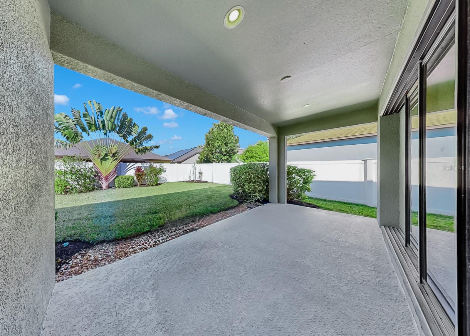 7109 Spindle Tree Ln Property Photo 9