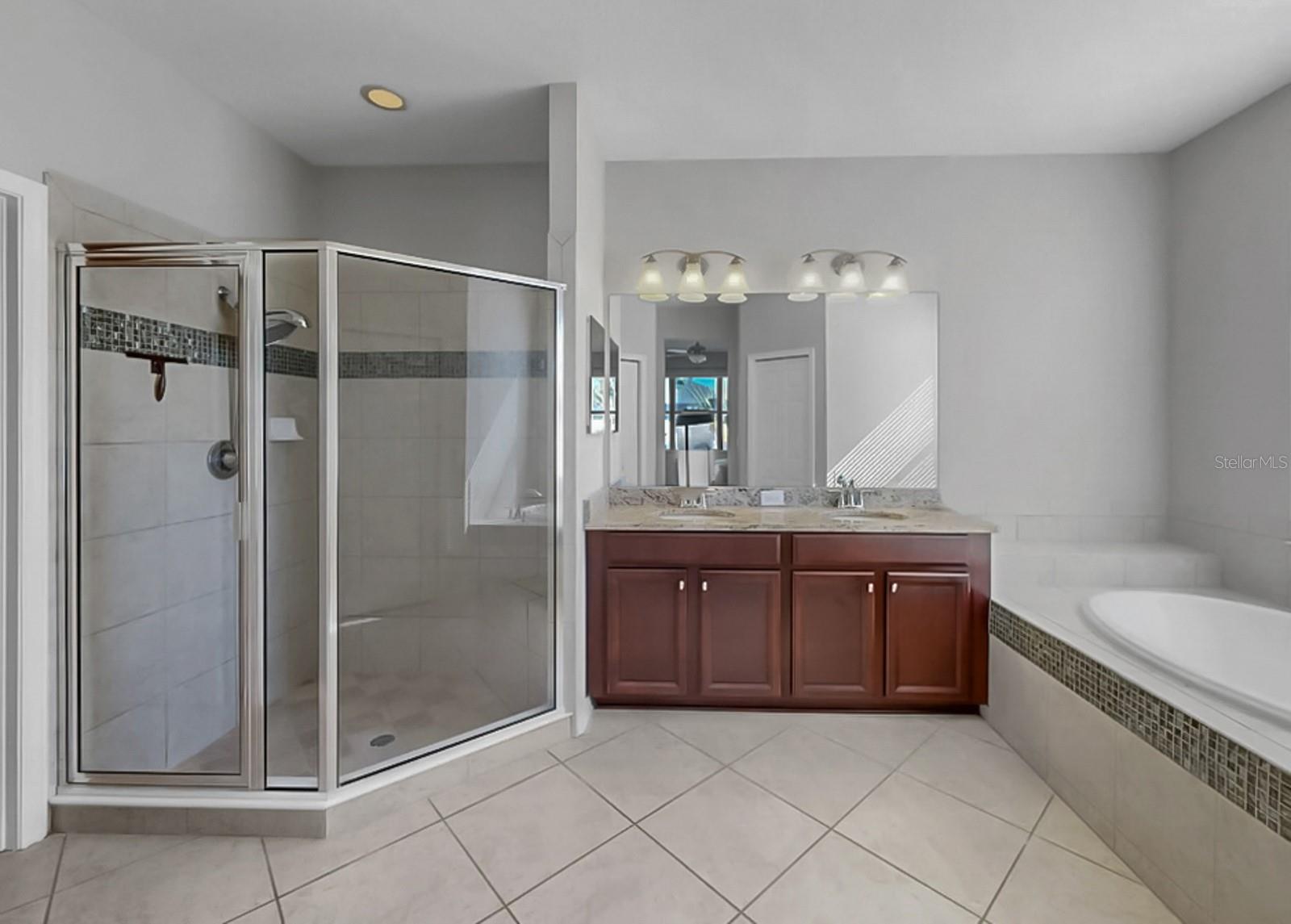 7109 Spindle Tree Ln Property Photo 22