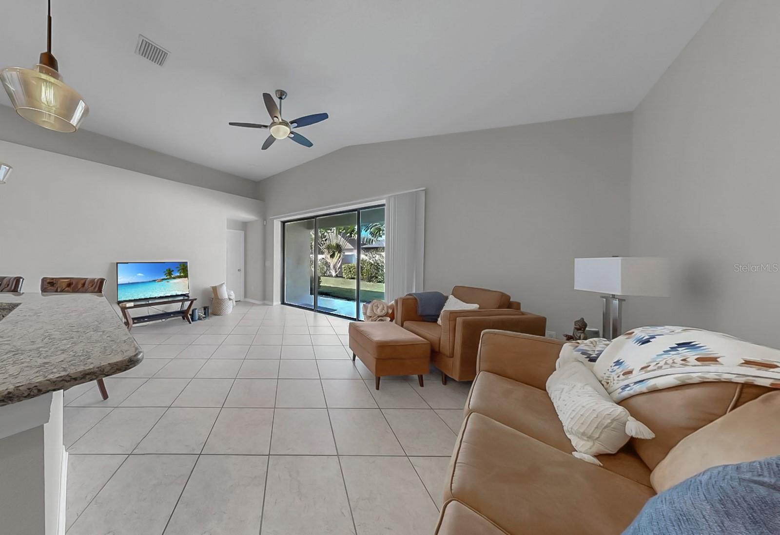 7109 Spindle Tree Ln Property Photo 27