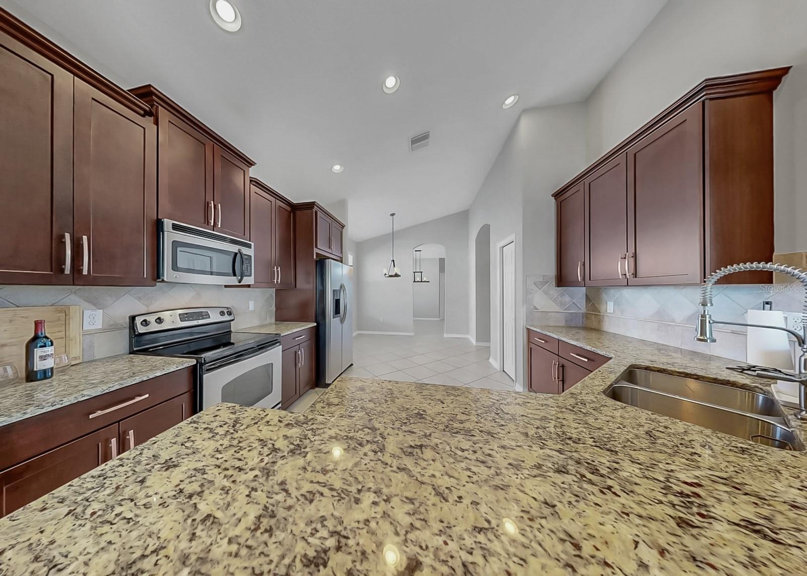 7109 Spindle Tree Ln Property Photo 32