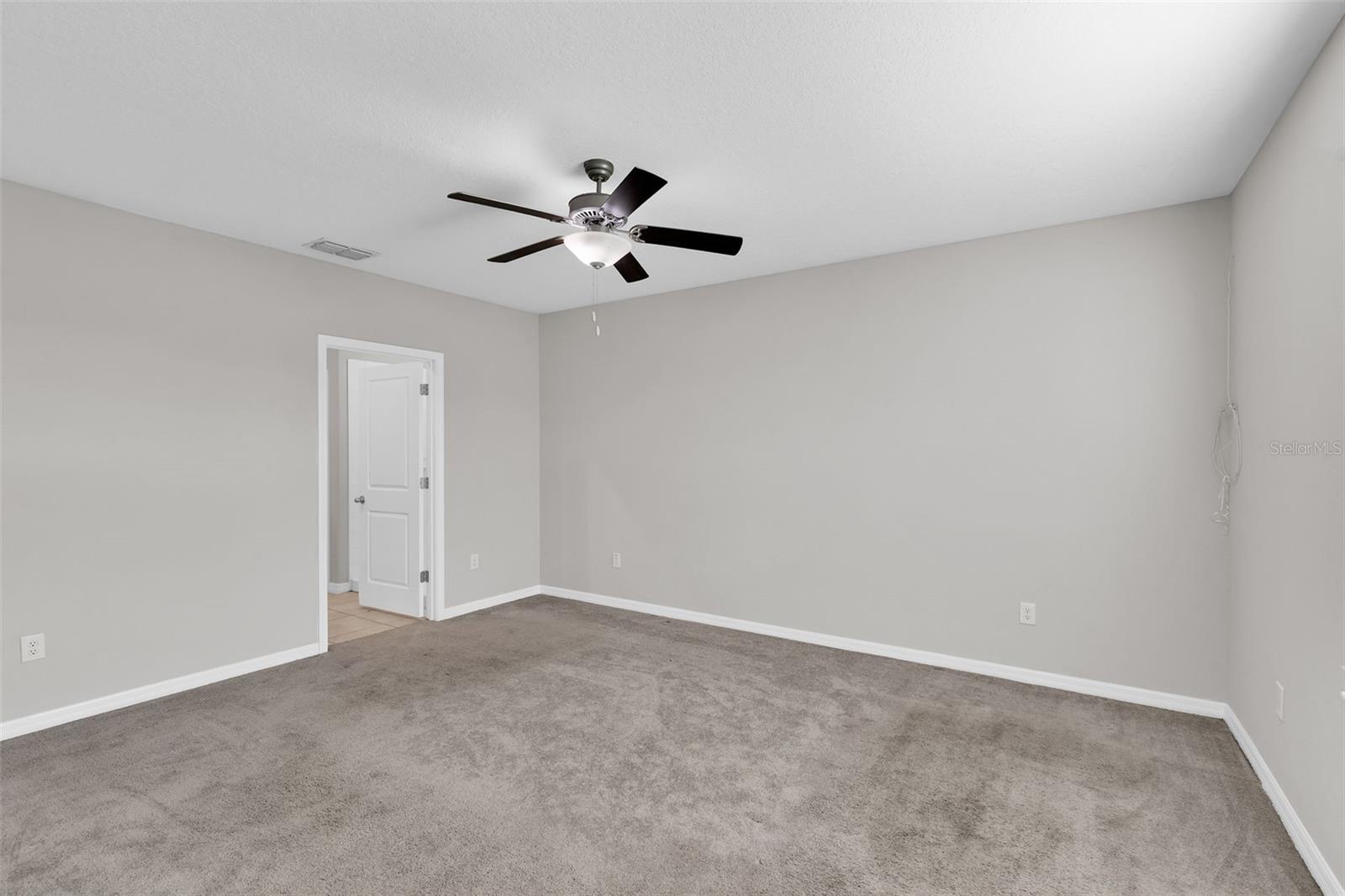 5204 White Chicory Dr Property Photo 16