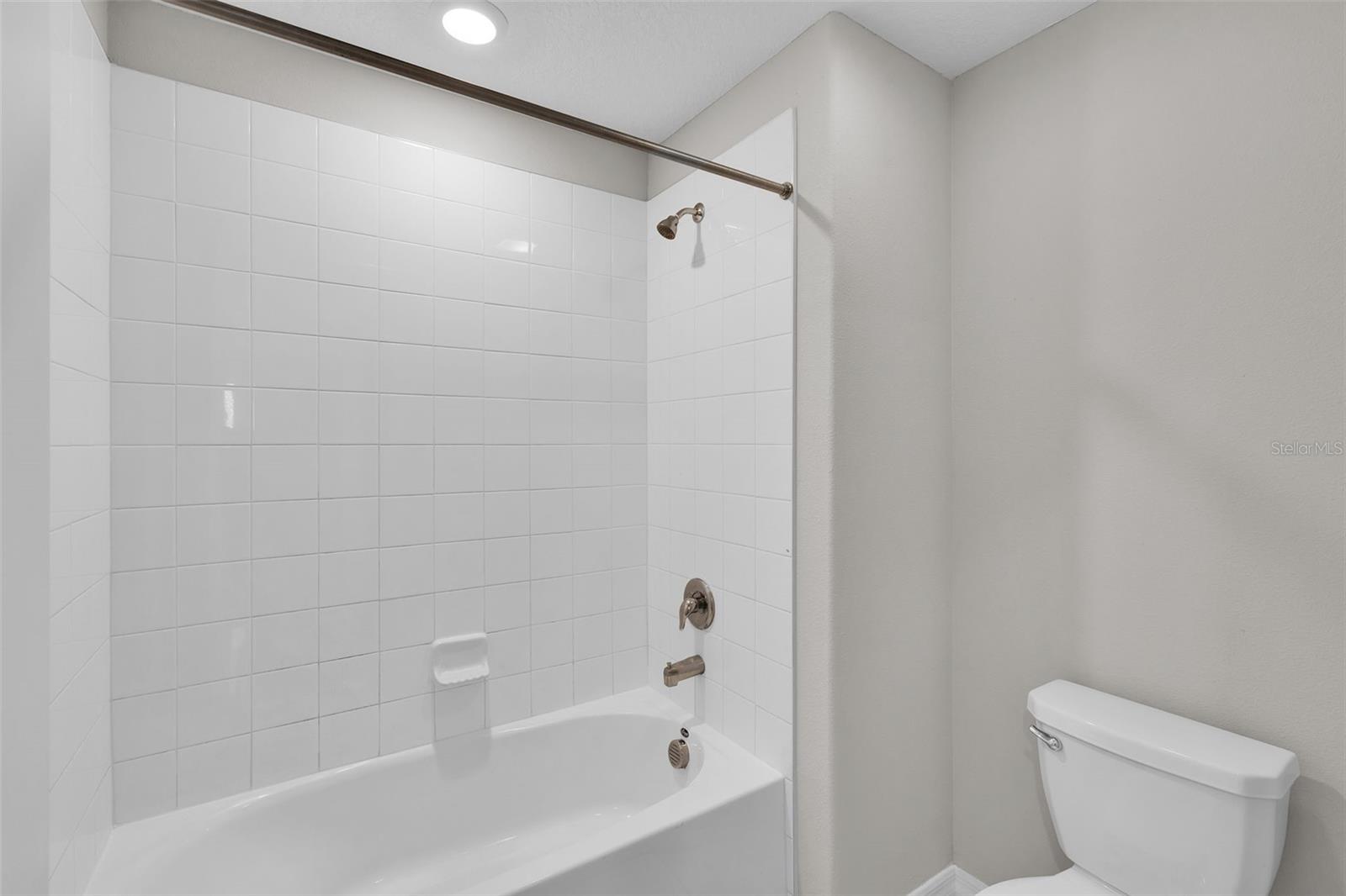 5204 White Chicory Dr Property Photo 34