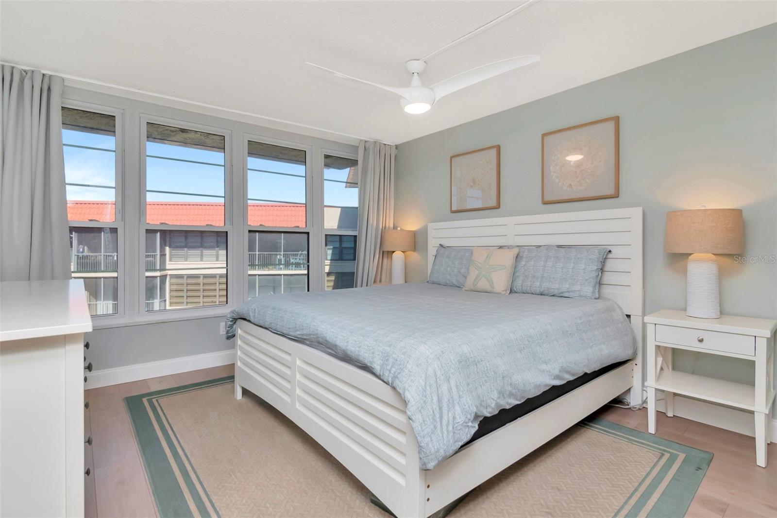 17580 Gulf Blvd #403 Property Photo 15