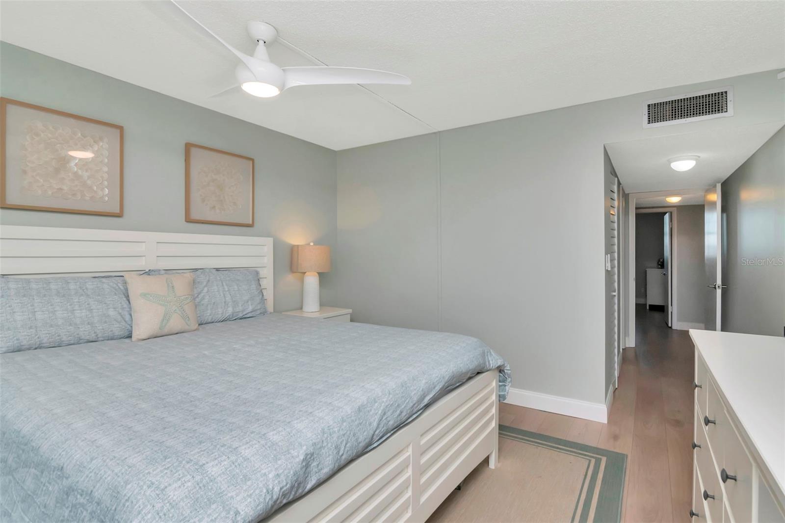 17580 Gulf Blvd #403 Property Photo 16
