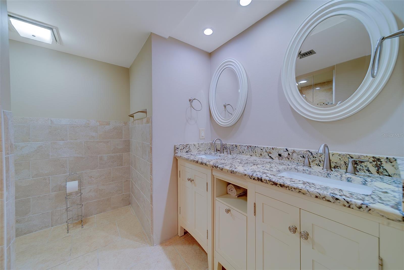 1480 Gulf Blvd #201 Property Photo 38