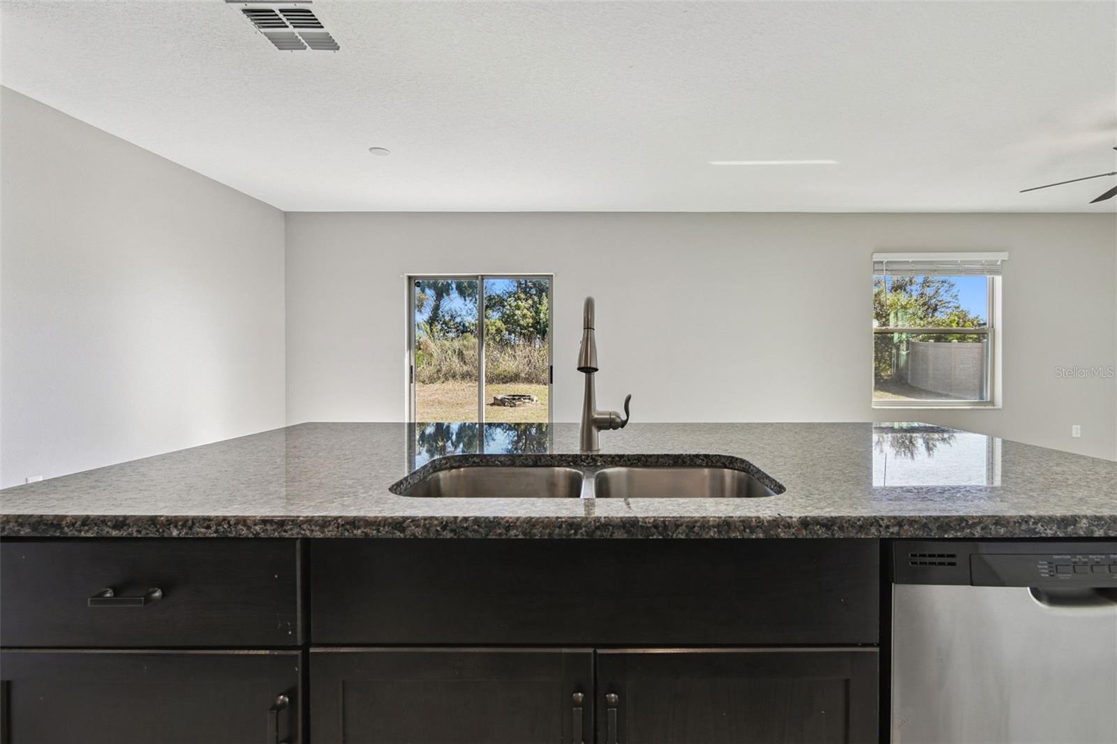 5157 White Chicory Dr Property Photo 18