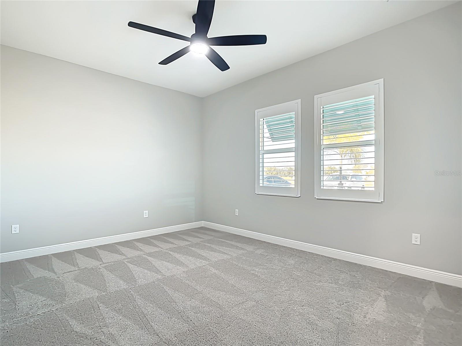 3586 Recurve Cir Property Photo 36