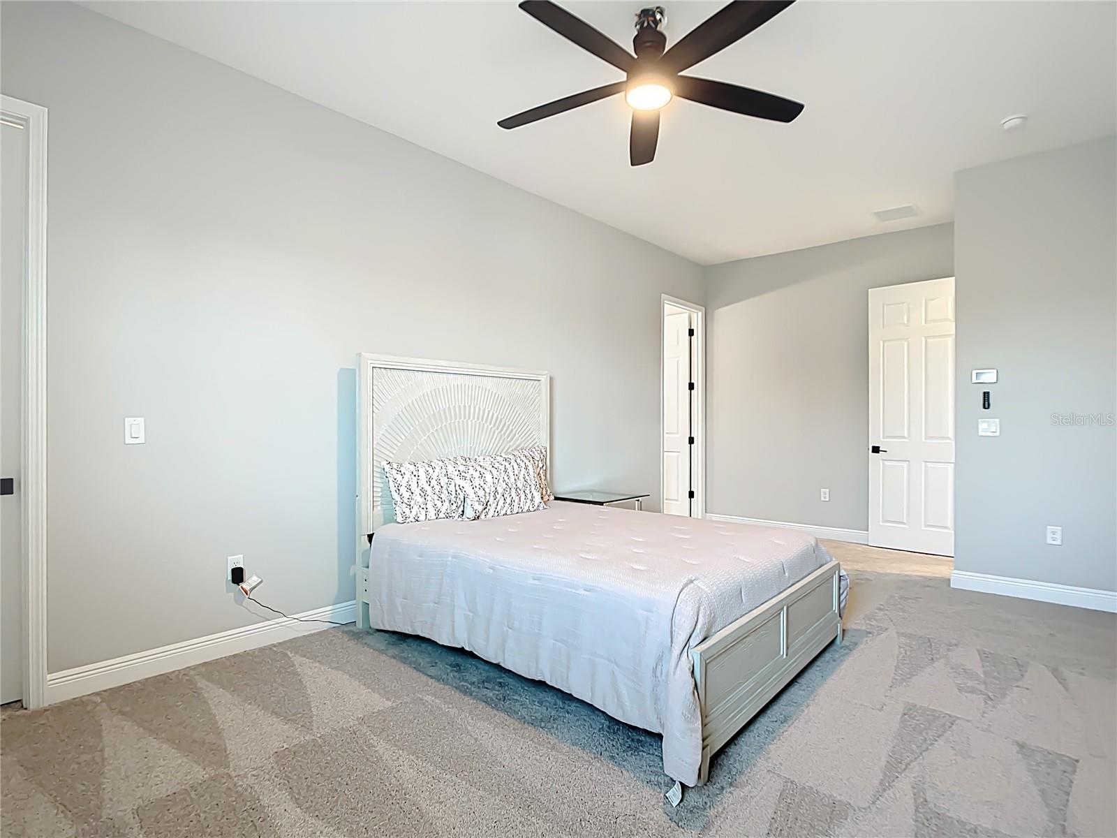3586 Recurve Cir Property Photo 40
