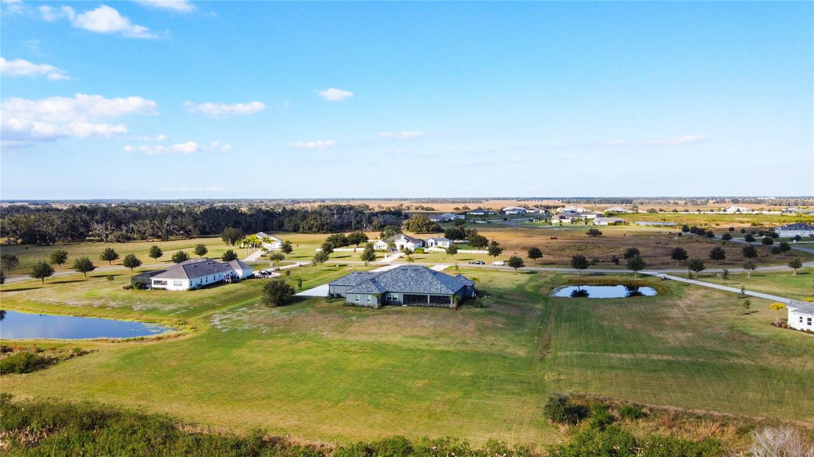 3586 Recurve Cir Property Photo 63