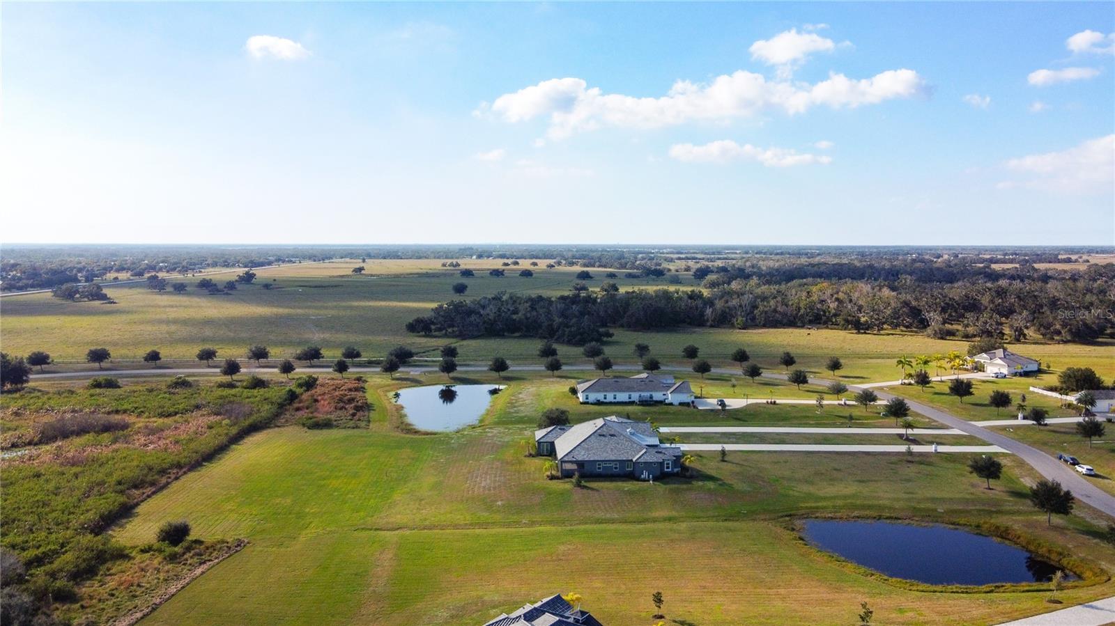 3586 Recurve Cir Property Photo 64