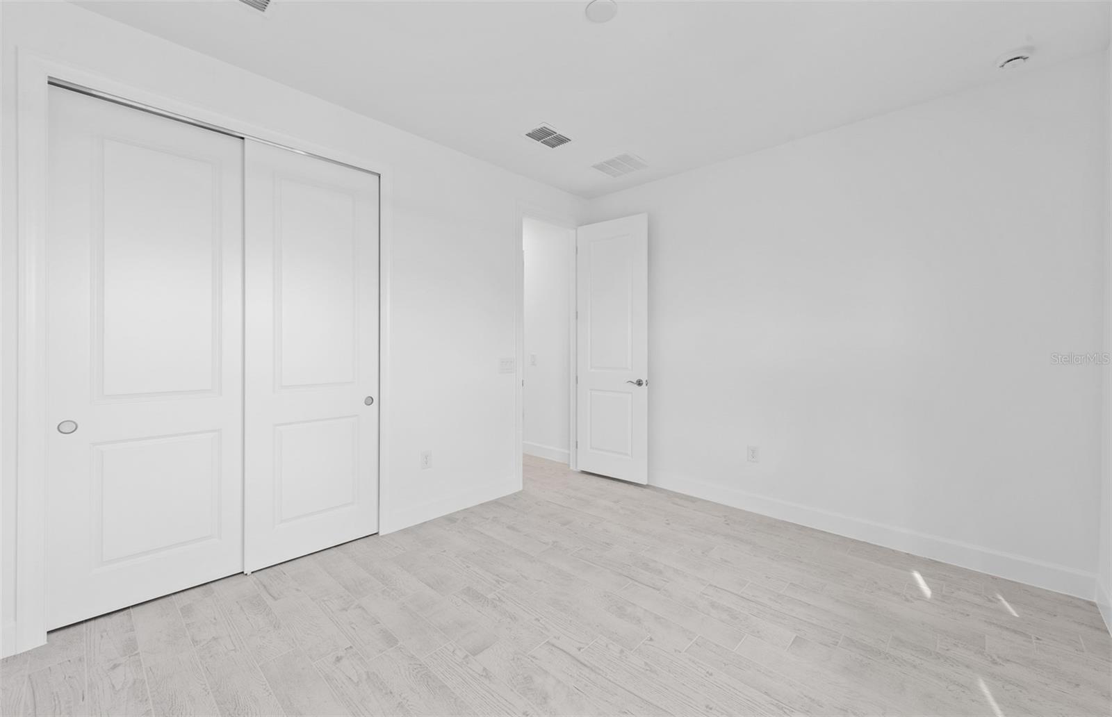 16518 Ennis Pl Property Photo 9
