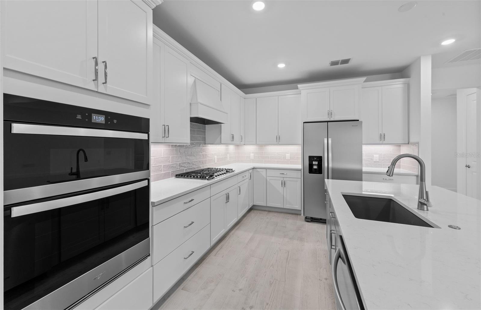 16518 Ennis Pl Property Photo 17