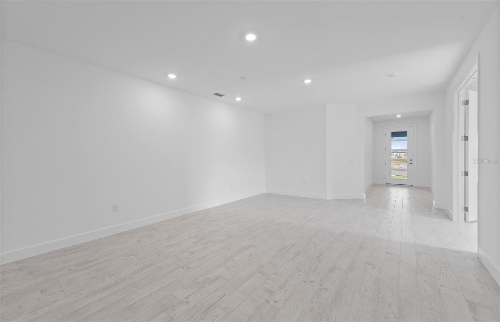 16518 Ennis Pl Property Photo 20
