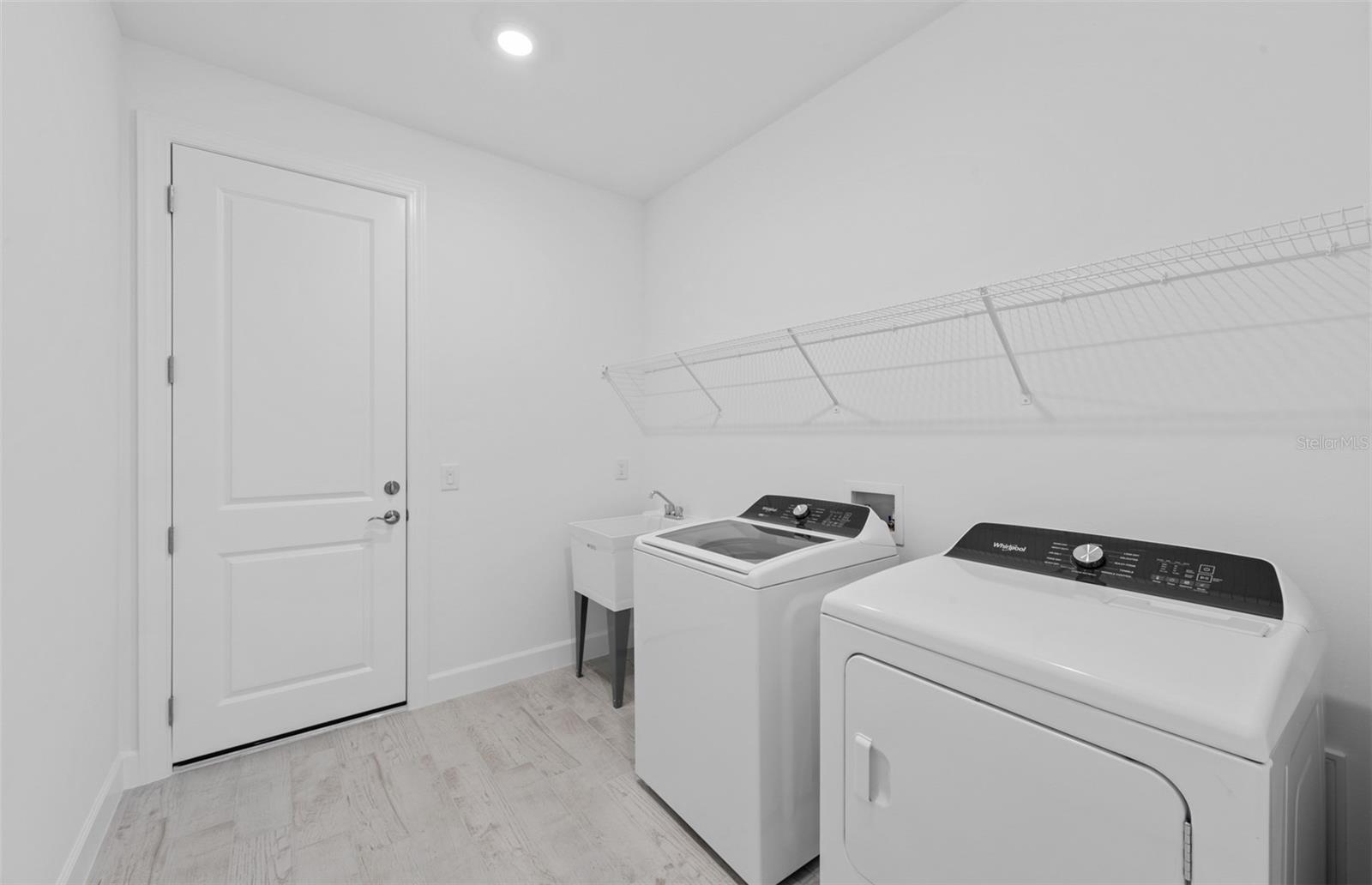 16518 Ennis Pl Property Photo 27