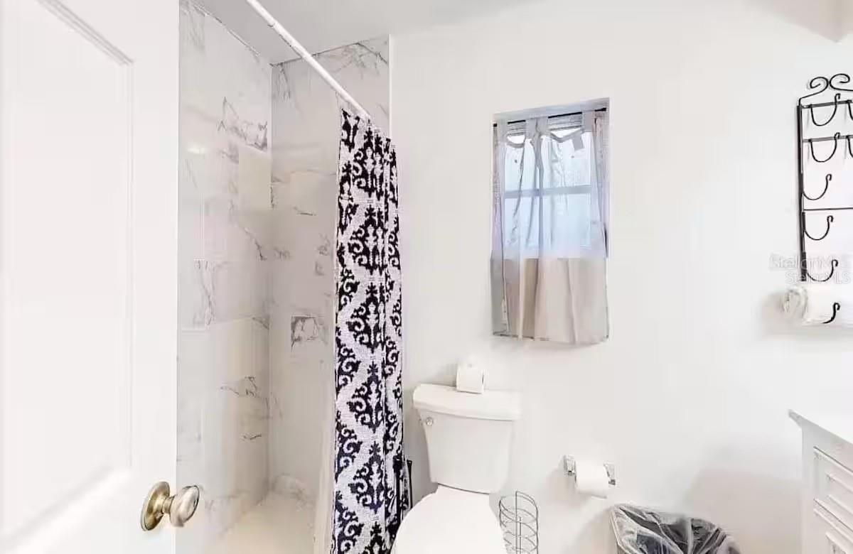 TB8459529 Property Photo 14