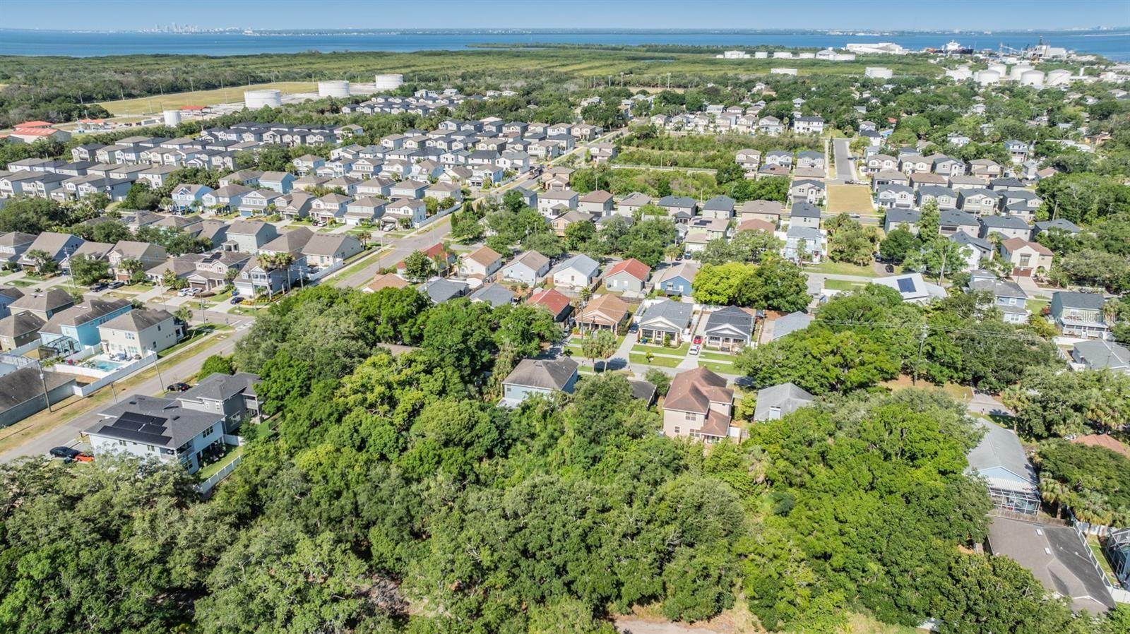 Port Tampa Property Photo 8