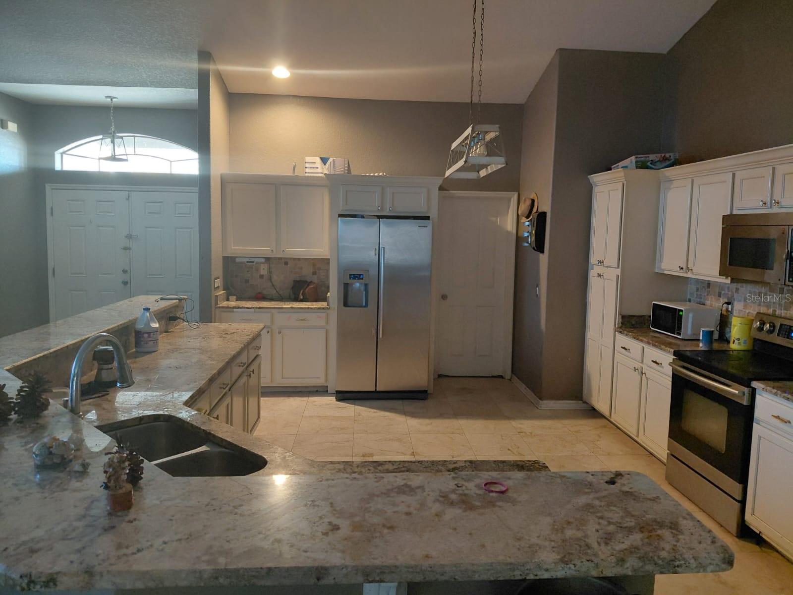 11382 Mahopac Rd Property Photo 6