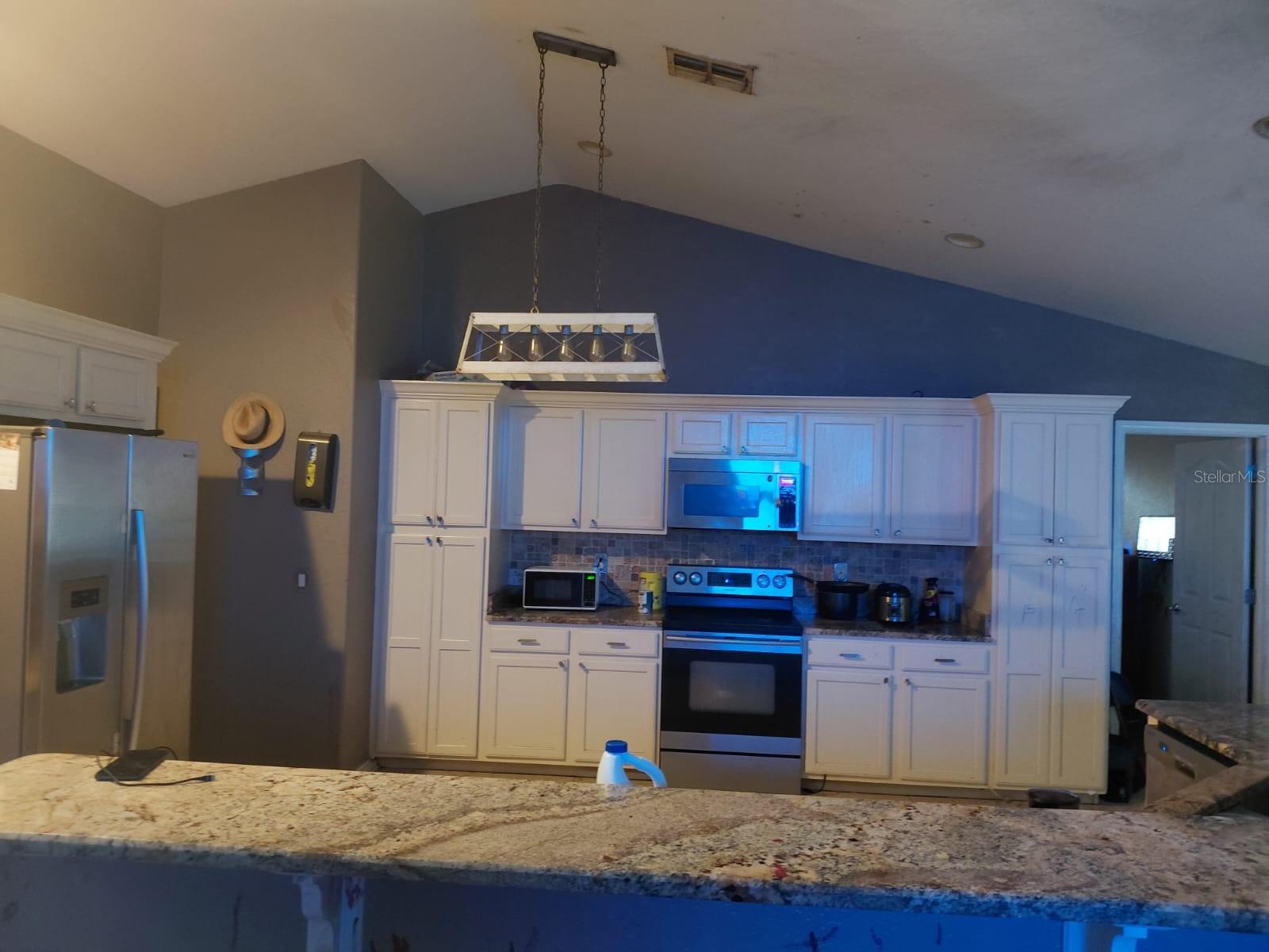 11382 Mahopac Rd Property Photo 8