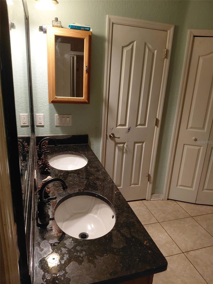 11382 Mahopac Rd Property Photo 14