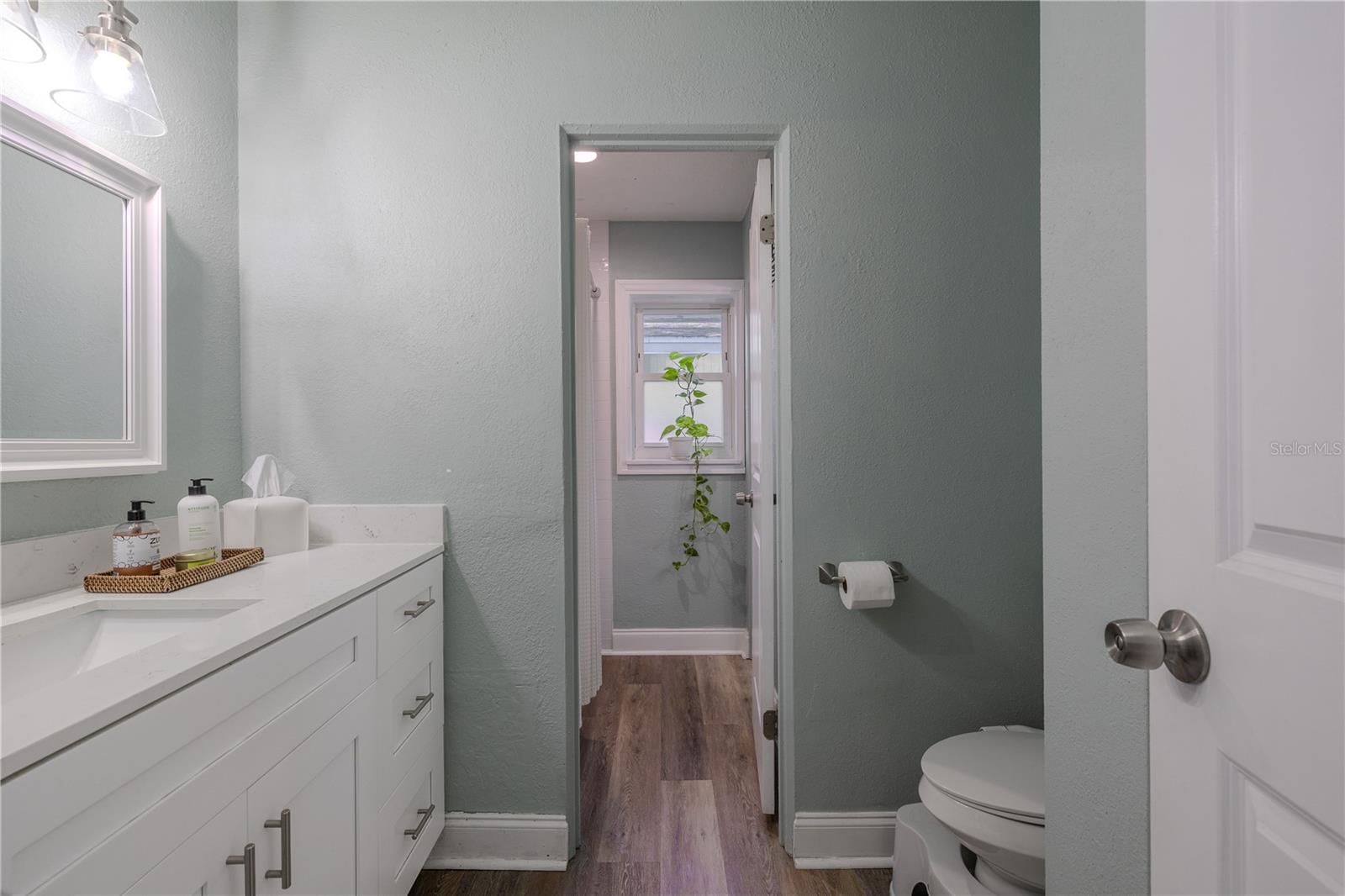 11615 Park Blvd Property Photo 25