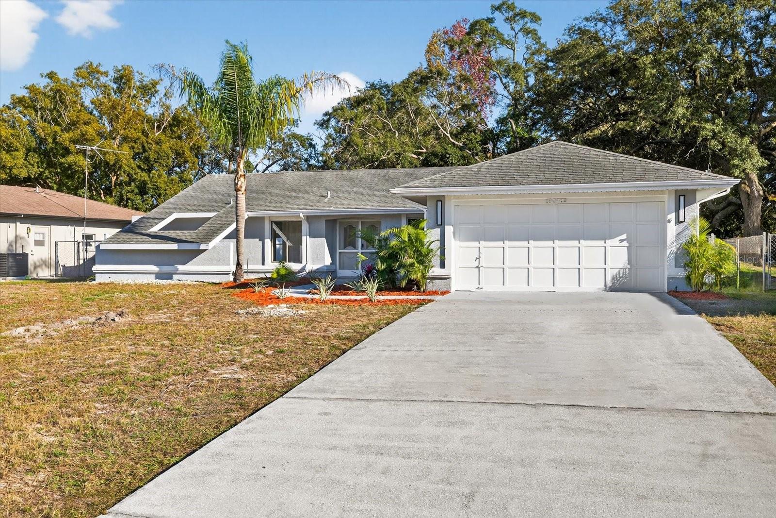 8078 Pagoda Dr Property Photo 1