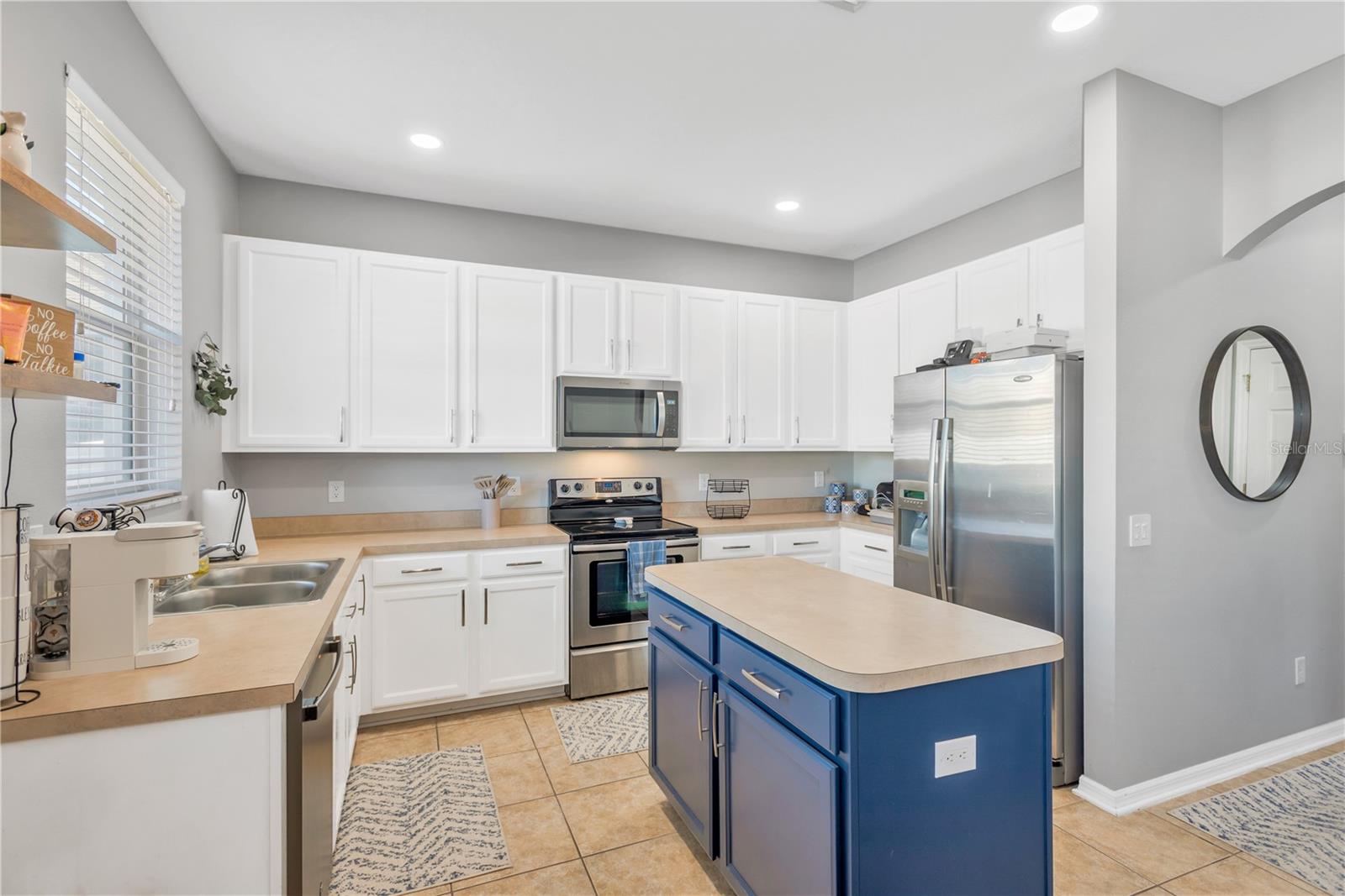 18345 Fish Loop Property Photo 11
