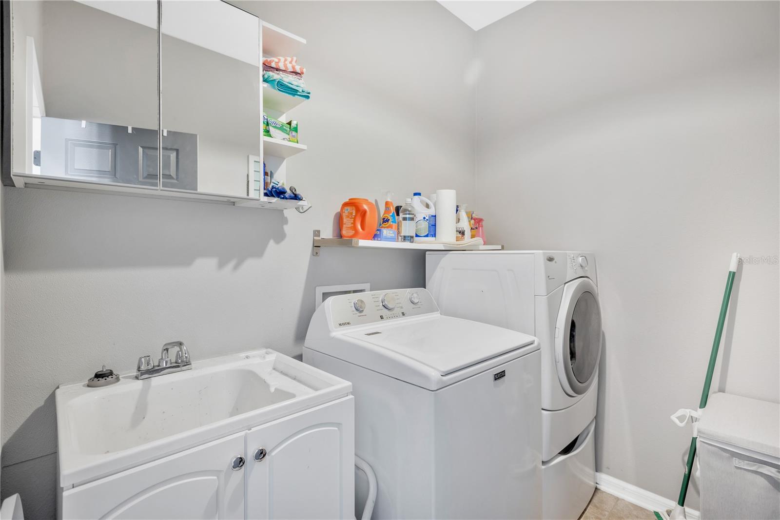 18345 Fish Loop Property Photo 13