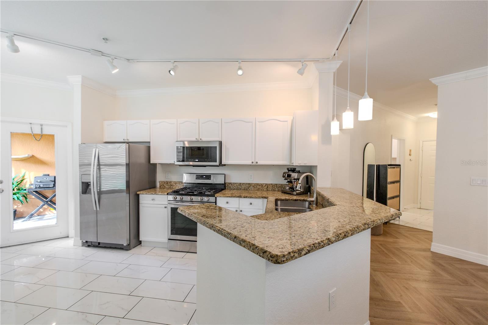 2722 Via Tivoli #410a Property Photo 11
