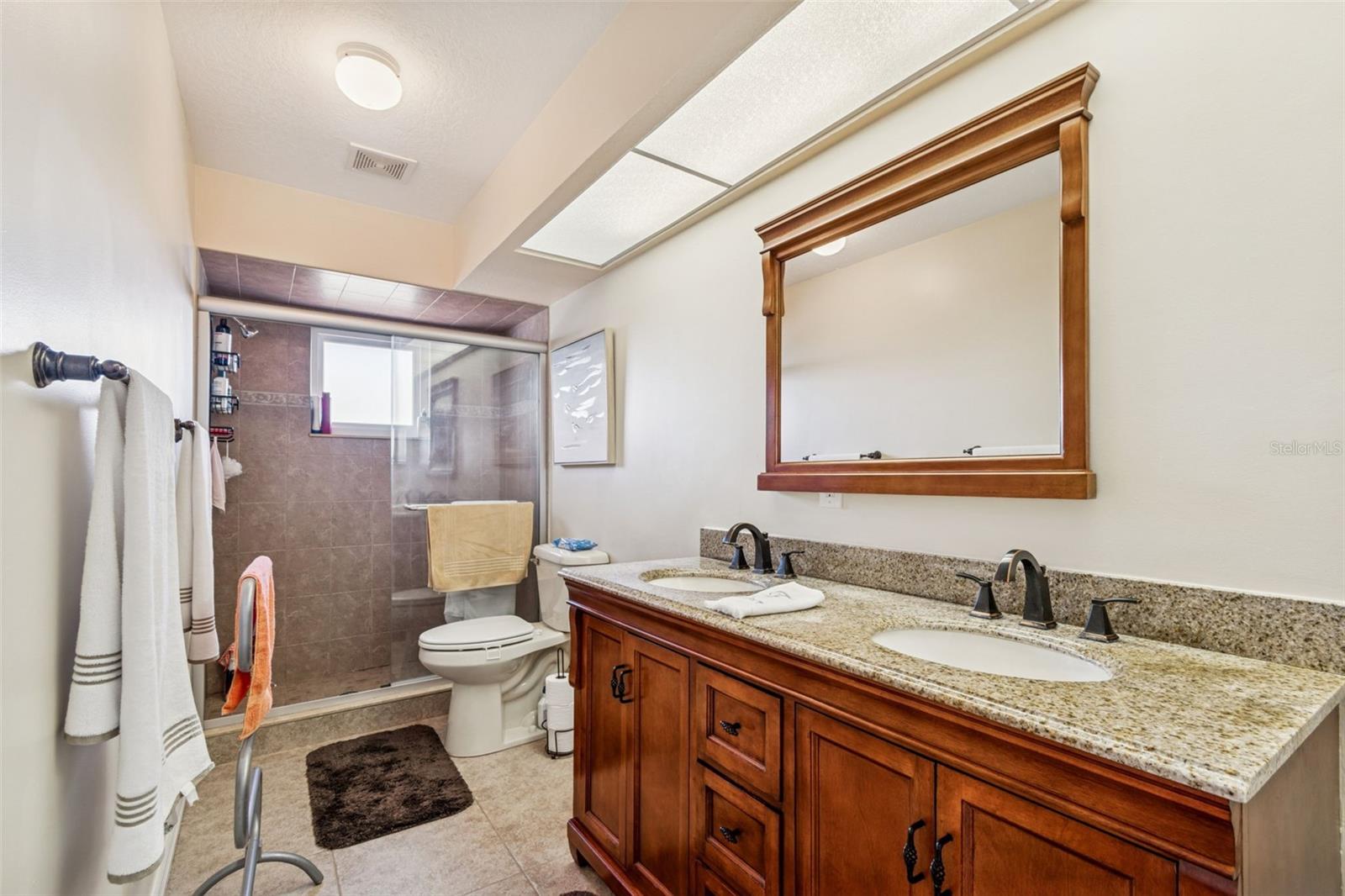1059 S Pointe Alexis Dr Property Photo 21