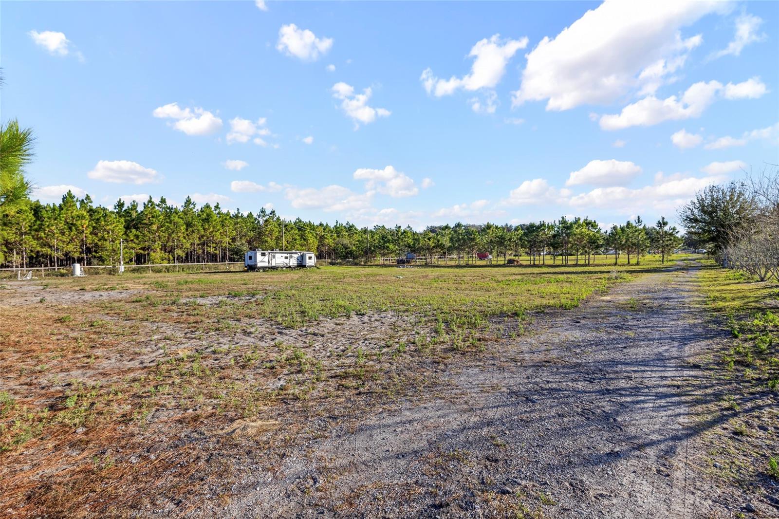 18121 Bethlehem Rd Property Photo 9