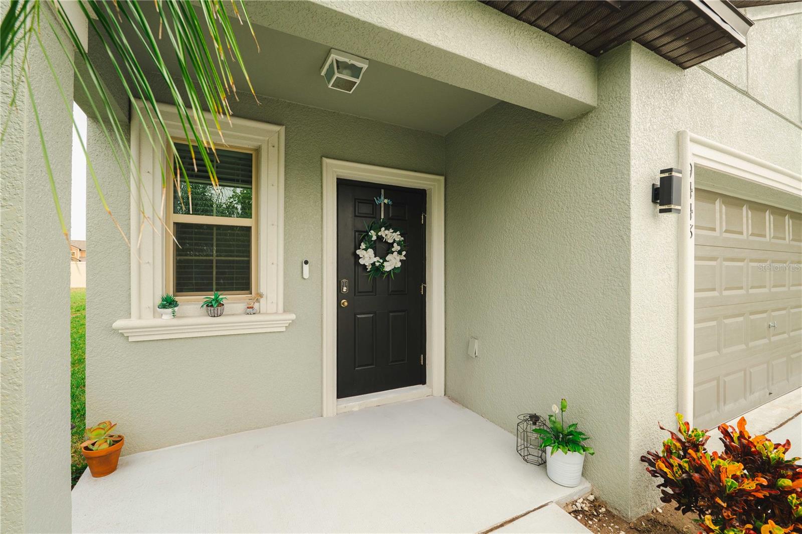 9448 Lemon Drop Loop Property Photo 3