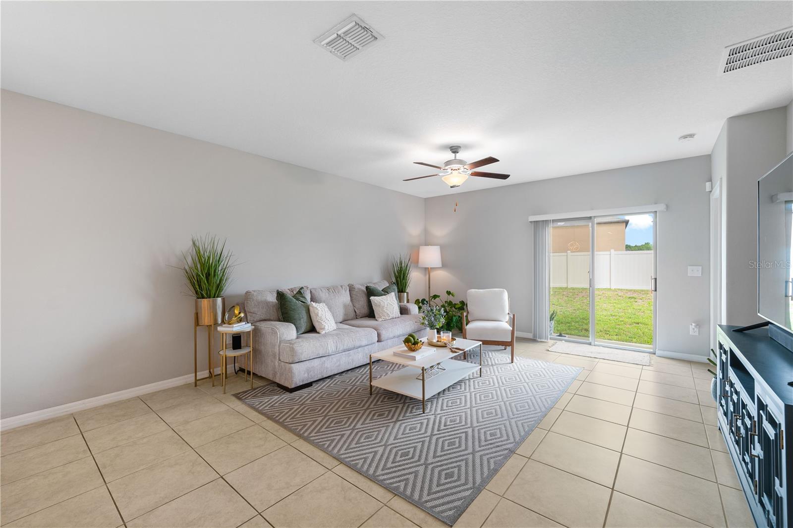 9448 Lemon Drop Loop Property Photo 7