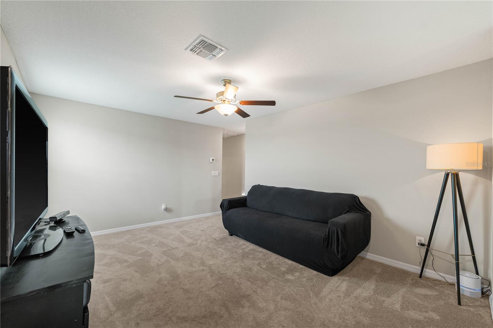 9448 Lemon Drop Loop Property Photo 9