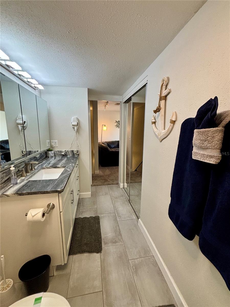 179 Medallion Blvd #e Property Photo 20