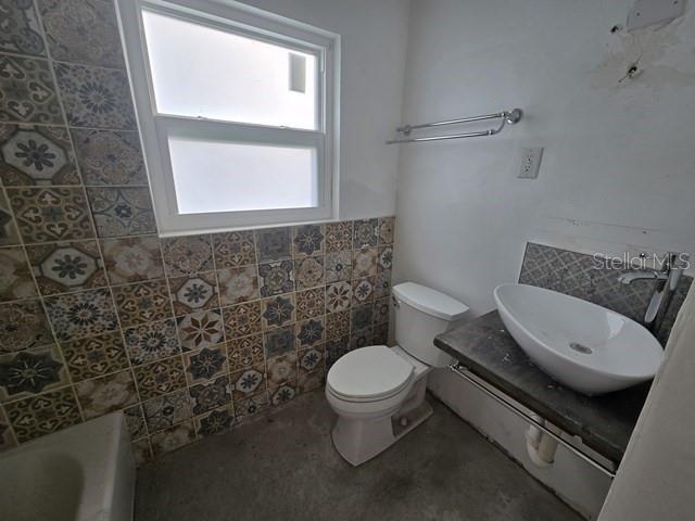3615 Higel Ave Property Photo 5