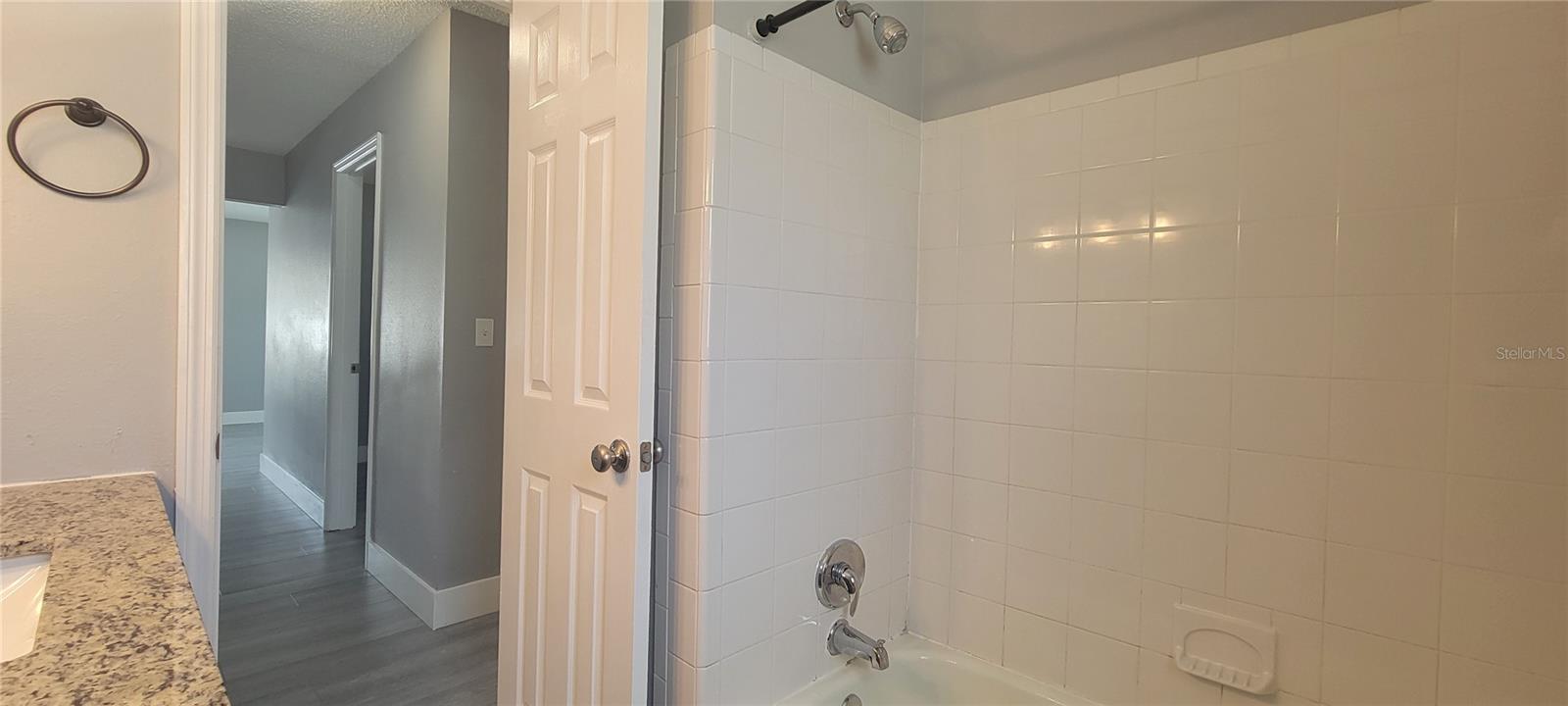 6625 S West Shore Blvd Property Photo 9