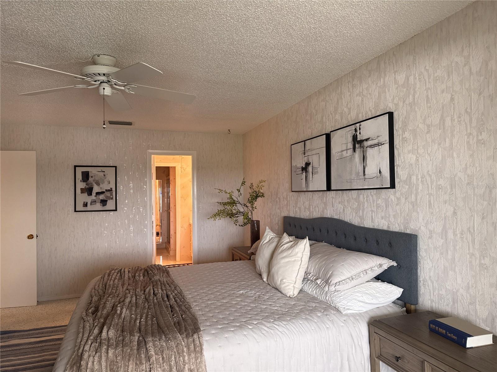 100 Bluff View Dr #609a Property Photo 10