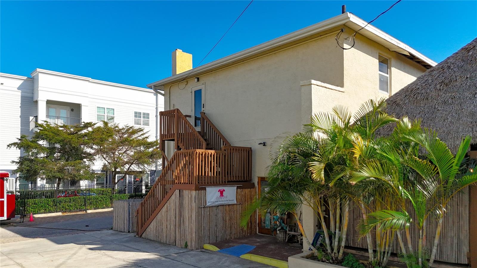 1001 & 1007 Manatee Ave E Property Photo 84