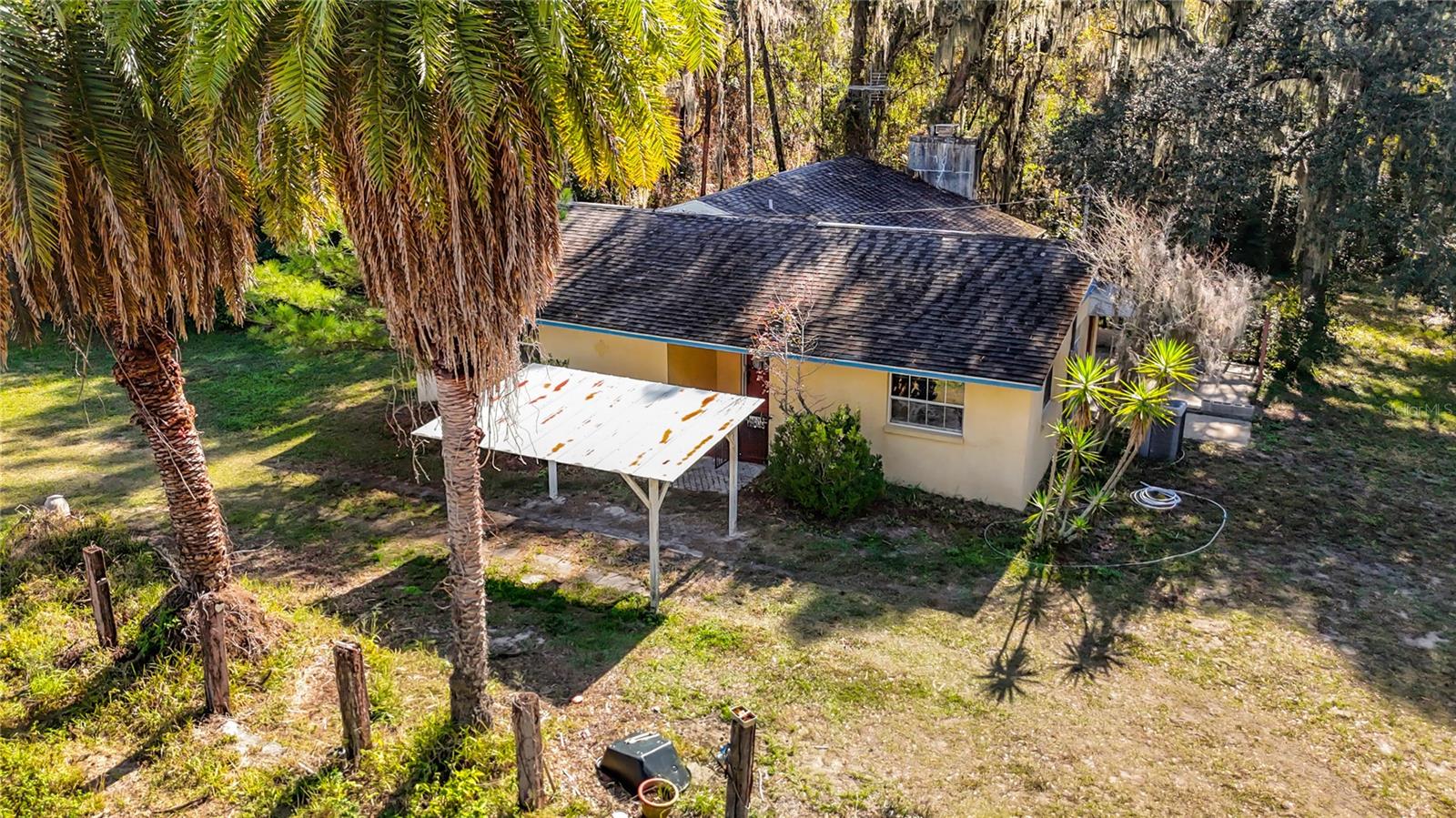 22380 Powell Rd Property Photo 1