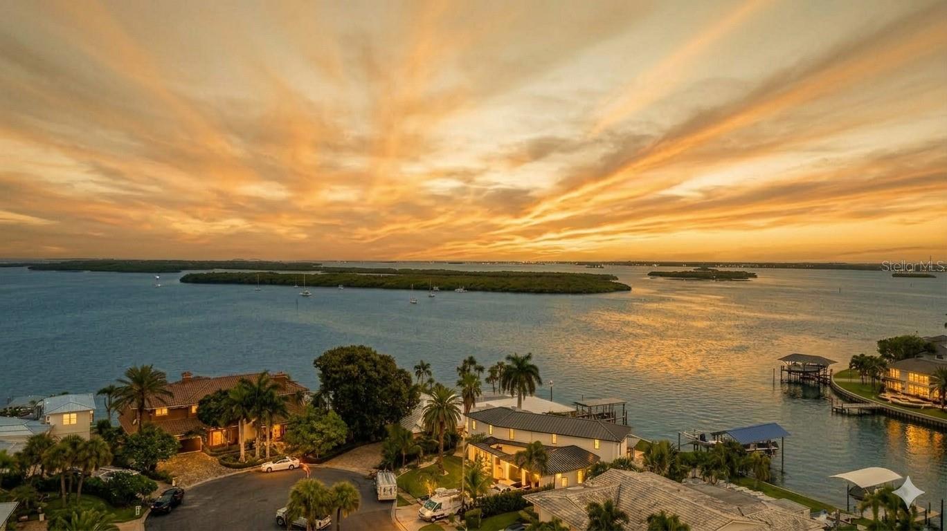 891 Island Way Property Photo 3