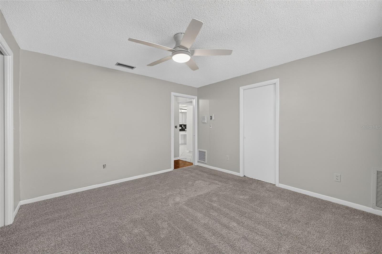 891 Island Way Property Photo 18