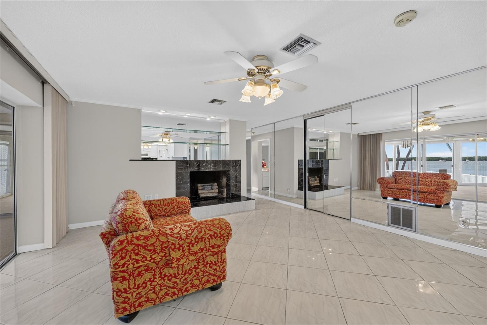 891 Island Way Property Photo 22