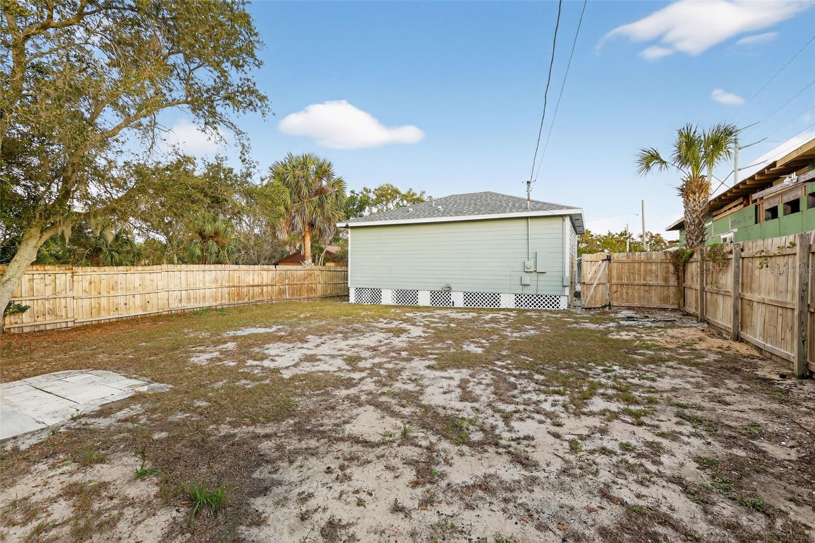 522 E Morgan St Property Photo 26