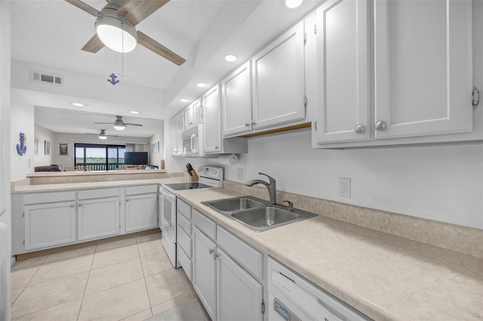 803 Bahia Del Sol Dr #b Property Photo 10