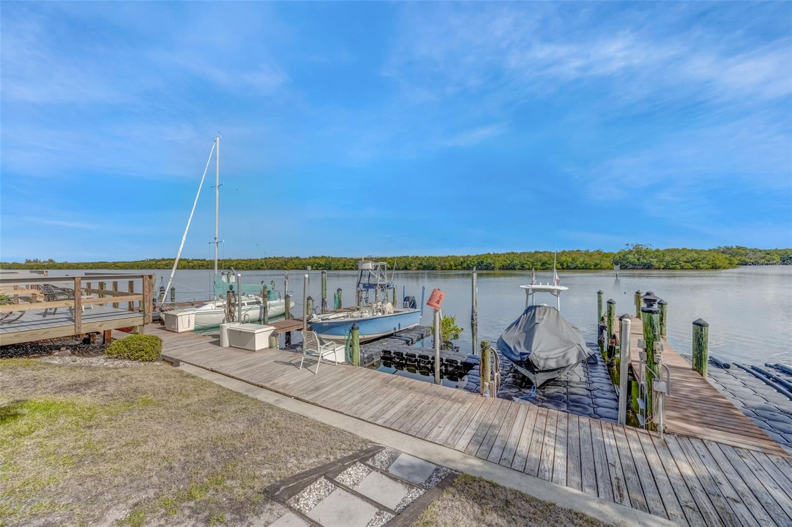 803 Bahia Del Sol Dr #b Property Photo 38